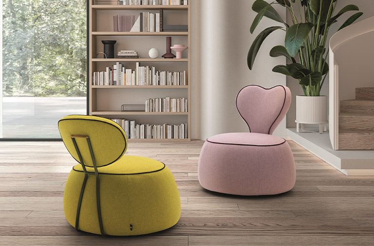 Venisse Living Room Collection
