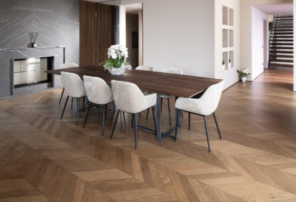 Venisse Collection Item