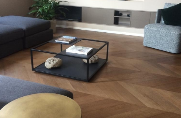 Venisse Collection Item